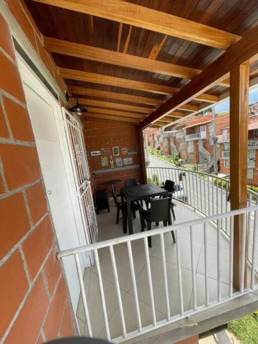 Comodo Casa A 19 Min Del Aeropuero Jmc Apartment Rionegro Exterior foto